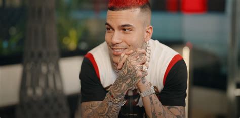 Sfera Ebbasta racconta la sua passione per gli orologi. Il suo 